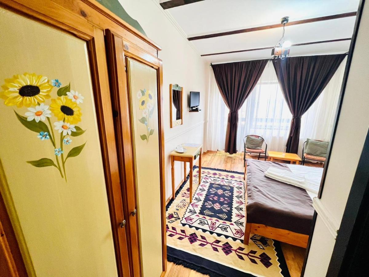 Pensiunea Casa Boiereasca Peștera Bagian luar foto